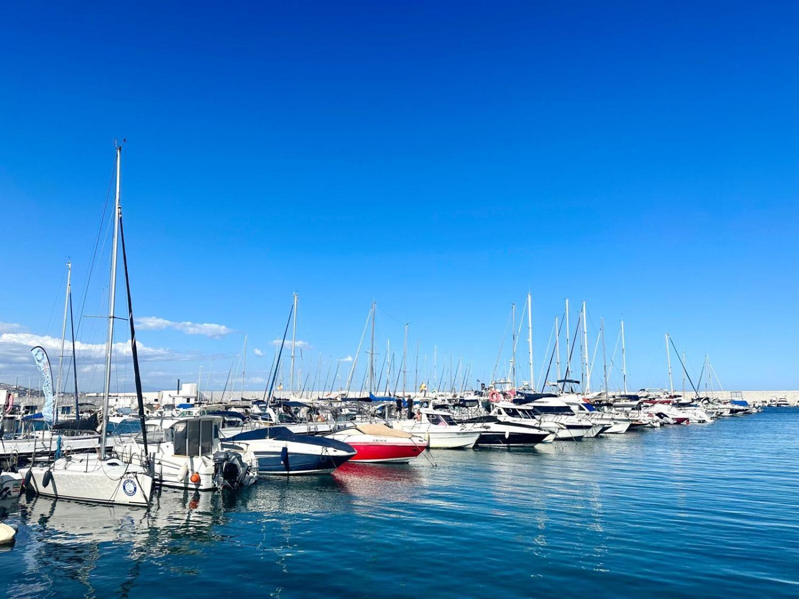 Costa Del Sol Seaside Studio - 5 Mins From Beach Fuengirola Esterno foto