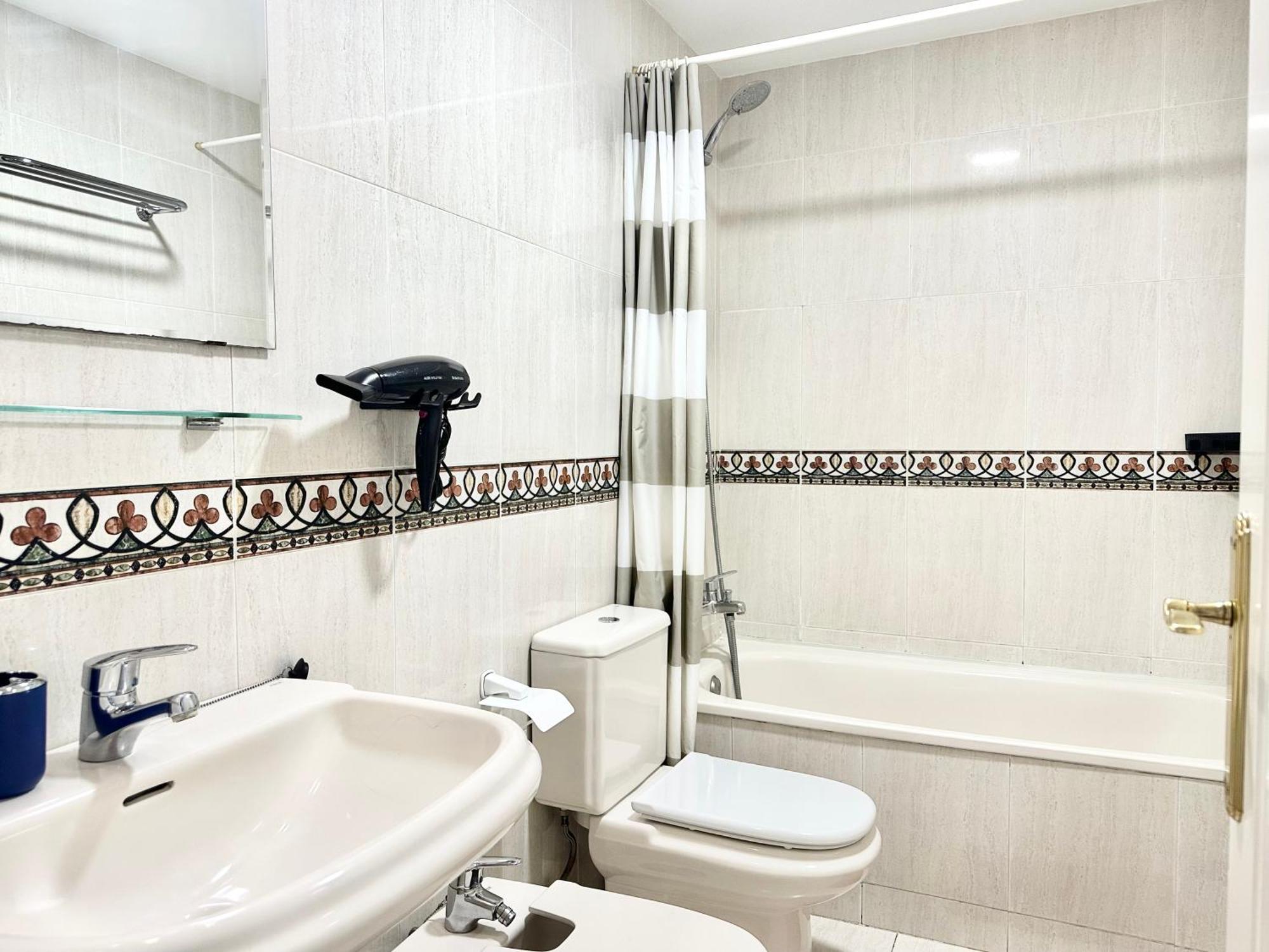 Costa Del Sol Seaside Studio - 5 Mins From Beach Fuengirola Esterno foto